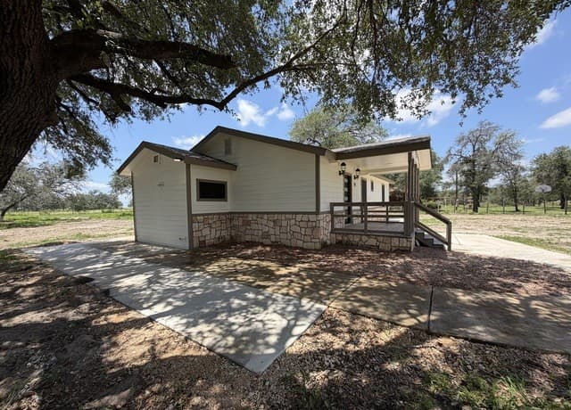 505  Nottingham Dr, Poteet, TX 78065 — photo 13