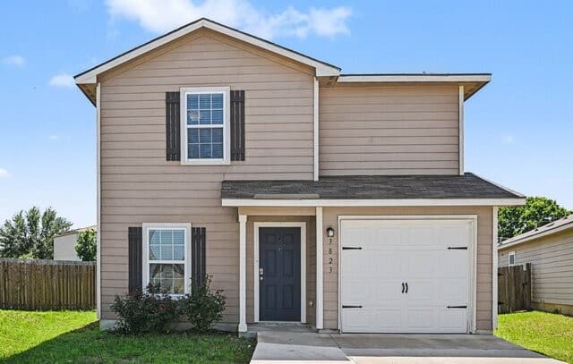3823 Southton View