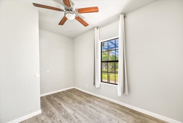 2033 SW 19th ST, San Antonio, TX 78207 — photo 15