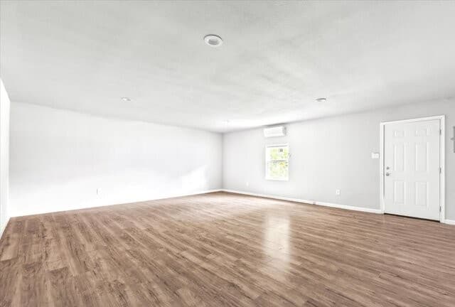 2033 SW 19th ST, San Antonio, TX 78207 — photo 17