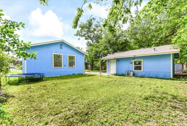 2033 SW 19th ST, San Antonio, TX 78207 — photo 19