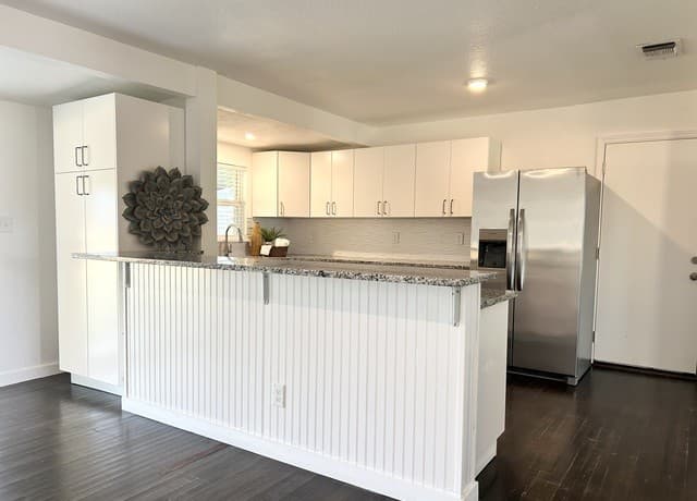 12116  Loop 107, Adkins, TX 78101 — photo 5
