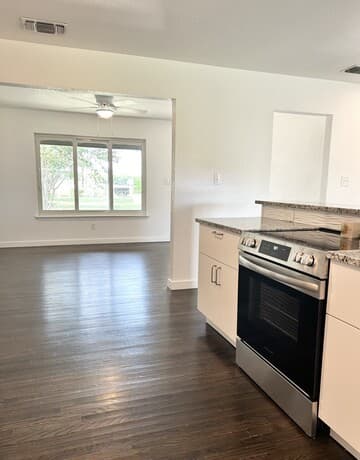 12116  Loop 107, Adkins, TX 78101 — photo 6