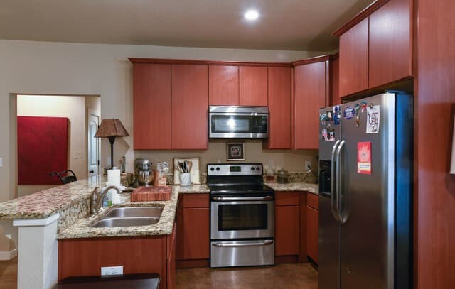 639  Bluffside, New Braunfels, TX 78130 — photo 4