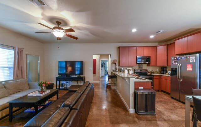639  Bluffside, New Braunfels, TX 78130 — photo 5