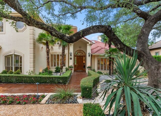 68 Eton Green Cir, San Antonio, TX 78257 — photo 4