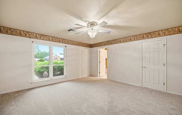 1320  Continental Dr, Pleasanton, TX 78064 — photo 19