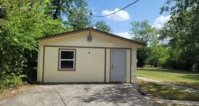 234  Senisa Dr Unit 3, San Antonio, TX 78228 — photo 14