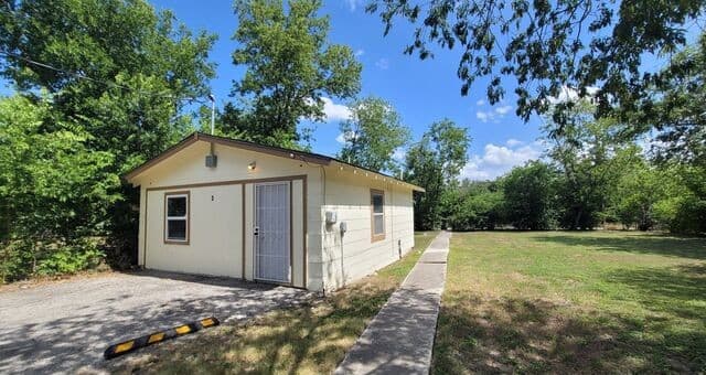 234  Senisa Dr Unit 3, San Antonio, TX 78228 — photo 7