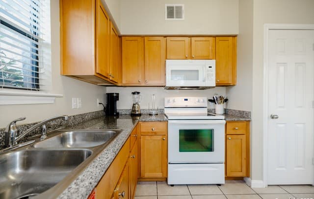 6160  Eckhert Rd Unit APT 1711, San Antonio, TX 78240 — photo 11