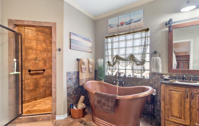212  Antler Cir, Bandera, TX 78003 — photo 15