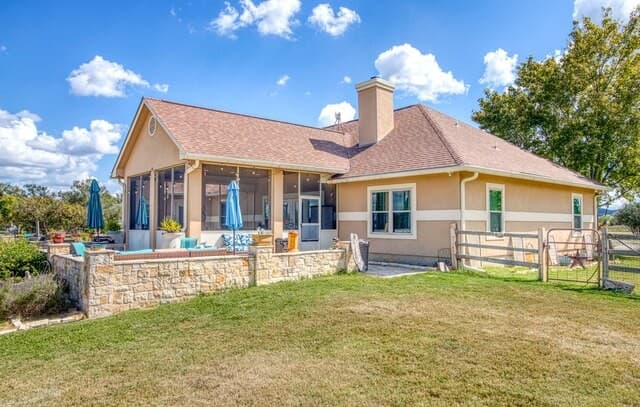 212  Antler Cir, Bandera, TX 78003 — photo 2