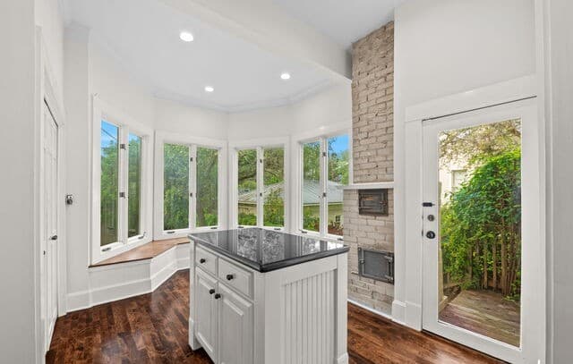 124 E Summit Ave, San Antonio, TX 78212 — photo 9