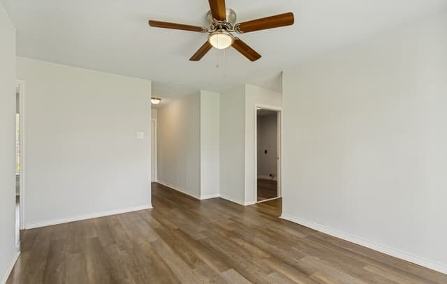 5535  Red Sky St, San Antonio, TX 78242 — photo 7