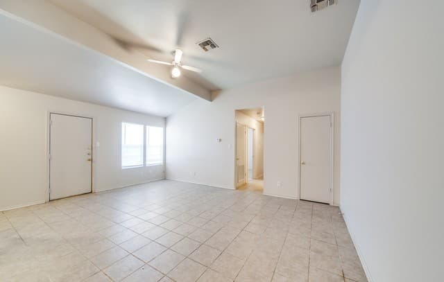 12216  Maverick Bluff St, San Antonio, TX 78247 — photo 8