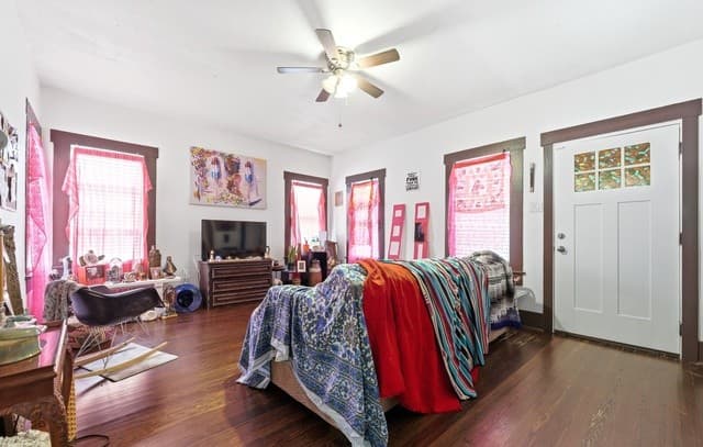 1638  Santa Monica St, San Antonio, TX 78201 — photo 11