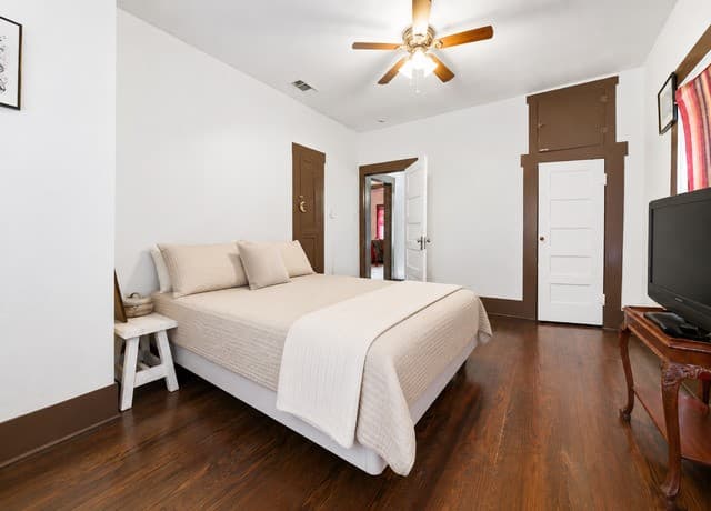 1638  Santa Monica St, San Antonio, TX 78201 — photo 24