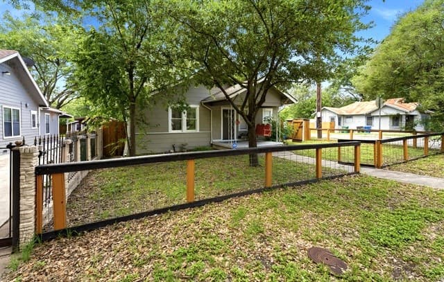 1638  Santa Monica St, San Antonio, TX 78201 — photo 3