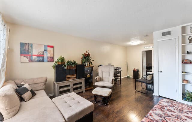 6611  Southpoint St Unit B124, San Antonio, TX 78229 — photo 3