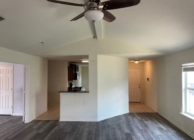 6859 Luckey Path, San Antonio, TX 78252 — photo 15