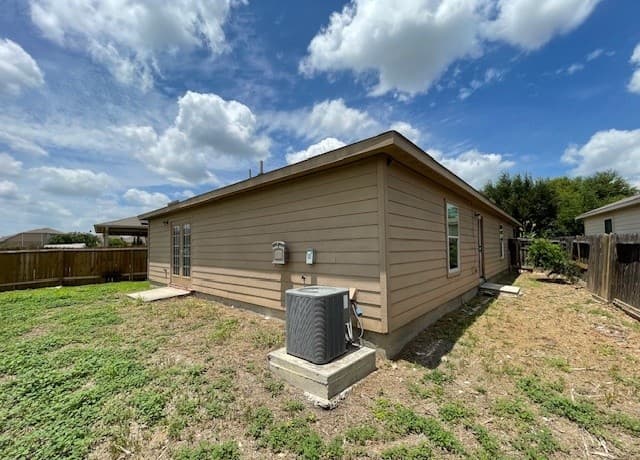 6859 Luckey Path, San Antonio, TX 78252 — photo 18