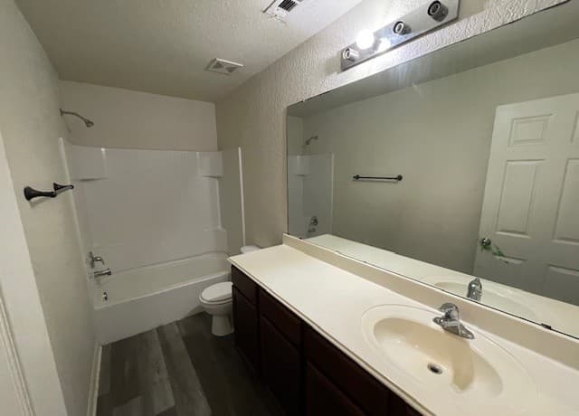 6859 Luckey Path, San Antonio, TX 78252 — photo 8