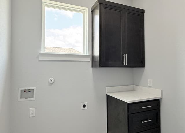 165 E Short Meadow Dr, Lytle, TX 78052 — photo 14