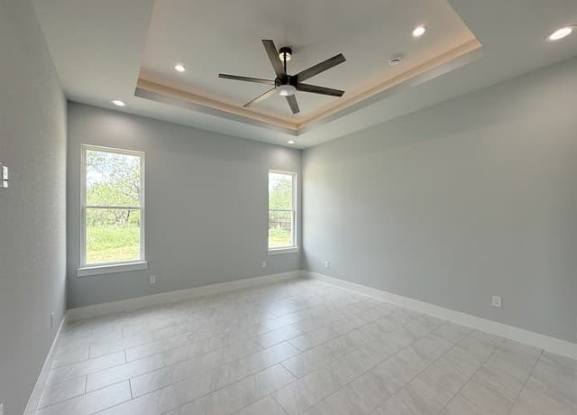 165 E Short Meadow Dr, Lytle, TX 78052 — photo 20