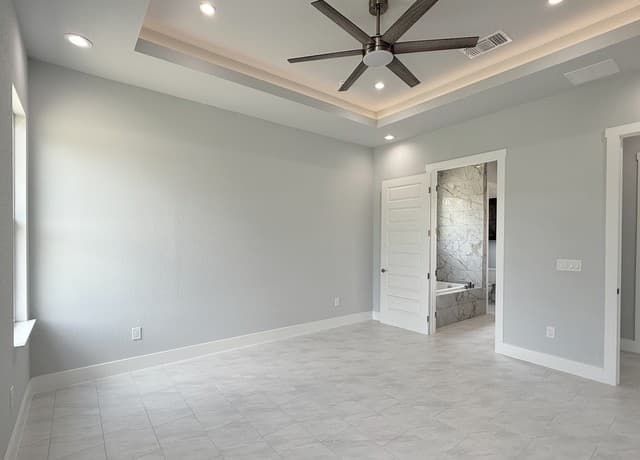 165 E Short Meadow Dr, Lytle, TX 78052 — photo 22