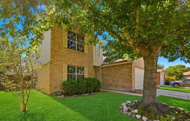 6114  Rolling Forest Dr, San Antonio, TX 78250 — photo 2