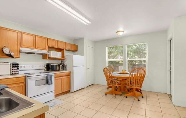 8036  Maverick Climb, San Antonio, TX 78250 — photo 13