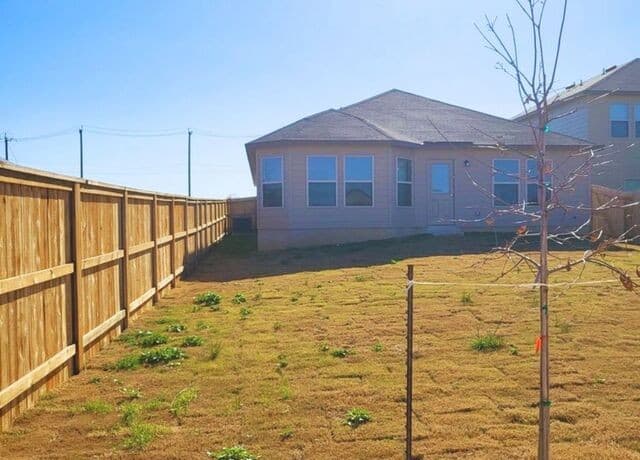 7765  Champion Crk, San Antonio, TX 78252 — photo 14