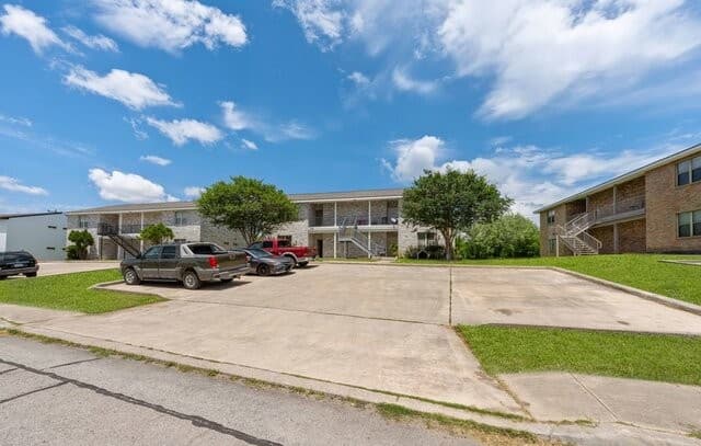 518  Dukeway Unit 3, Universal City, TX 78148 — photo 18