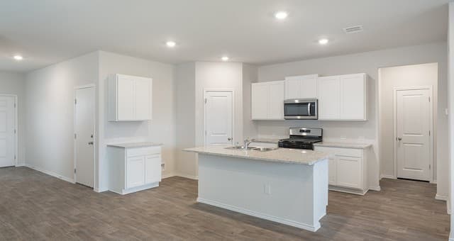 5335  Totem Bluff, San Antonio, TX 78238 — photo 6