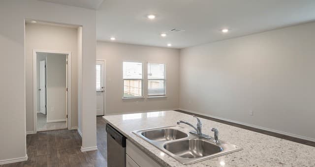 5335  Totem Bluff, San Antonio, TX 78238 — photo 8