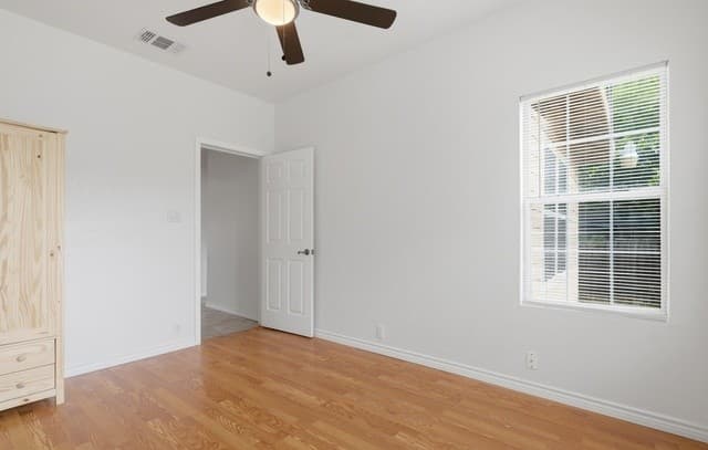 1030 W Winnipeg Ave, San Antonio, TX 78225 — photo 11