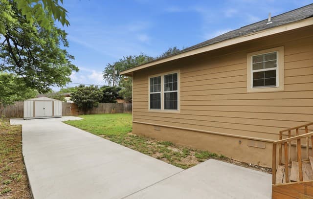 1030 W Winnipeg Ave, San Antonio, TX 78225 — photo 19
