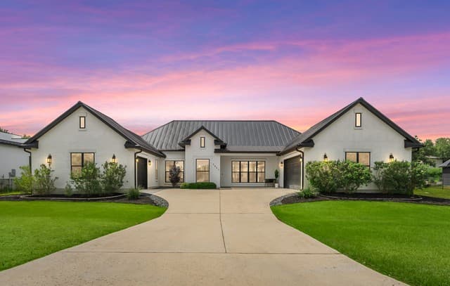 9843 Midsomer Place