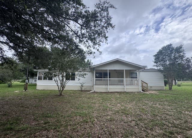 111 Santa Gertrudis, Sutherland Springs, TX 78161 — photo 3