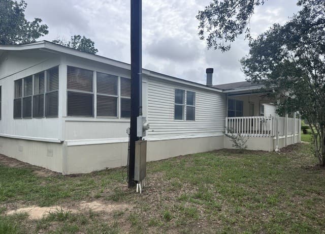 111 Santa Gertrudis, Sutherland Springs, TX 78161 — photo 4