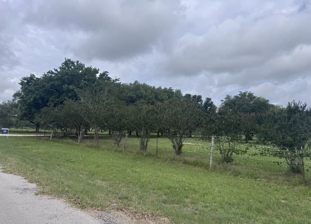 111 Santa Gertrudis, Sutherland Springs, TX 78161 — photo 7