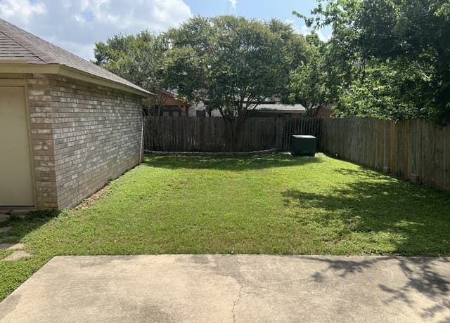 16522  Eagle Cross Dr, San Antonio, TX 78247 — photo 13