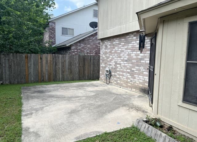 16522  Eagle Cross Dr, San Antonio, TX 78247 — photo 15