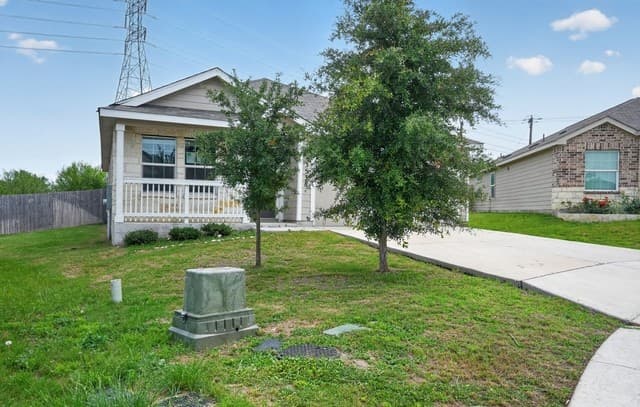 3538  Booker Trl, San Antonio, TX 78223 — photo 3