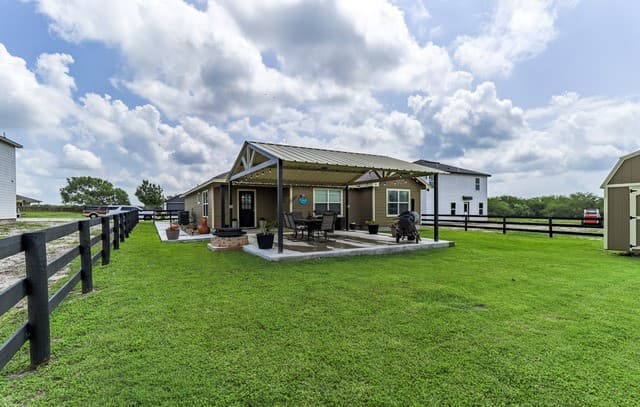 615  Cadena Loop, Kenedy, TX 78119 — photo 18