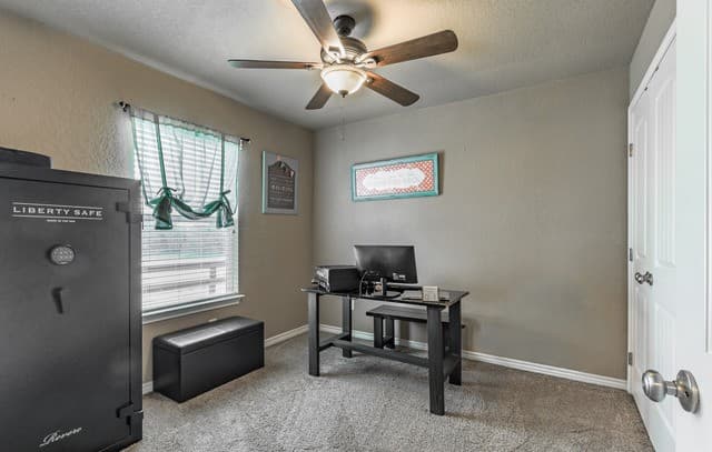 615  Cadena Loop, Kenedy, TX 78119 — photo 9