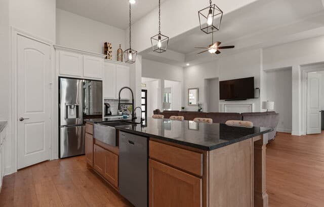 601  Legend Park Dr, Castroville, TX 78009 — photo 4