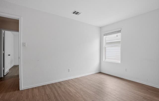 10230  Devon Wheel, San Antonio, TX 78254 — photo 15