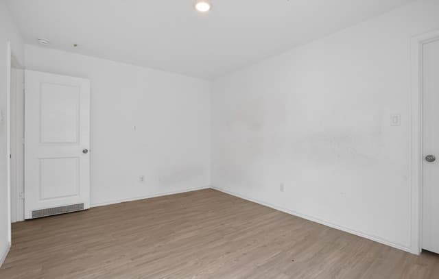 10230  Devon Wheel, San Antonio, TX 78254 — photo 17