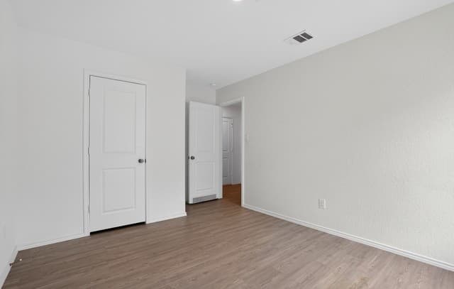 10230  Devon Wheel, San Antonio, TX 78254 — photo 19
